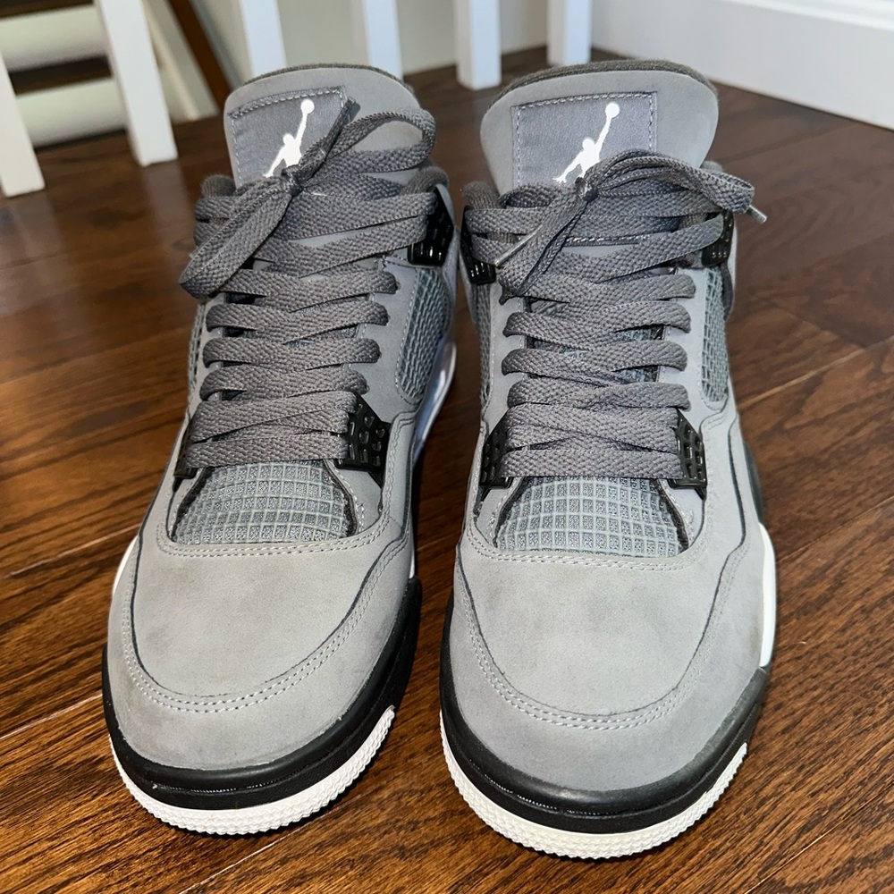 Jordan Retro 4 - Picture 3 of 5